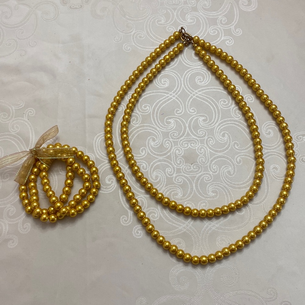Pearl Necklace and Bracelets Costume Jewelry
